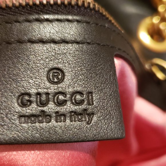 ❌SOLD❌ GUCCI Black Velvet Small GG Marmont - Picture 5 of 16